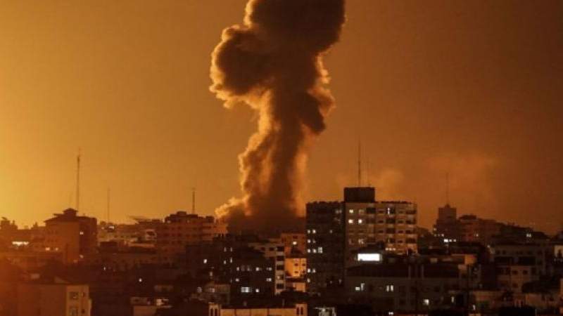 طائرات العدو الإسرائيلي تشن غارات على قطاع غزة